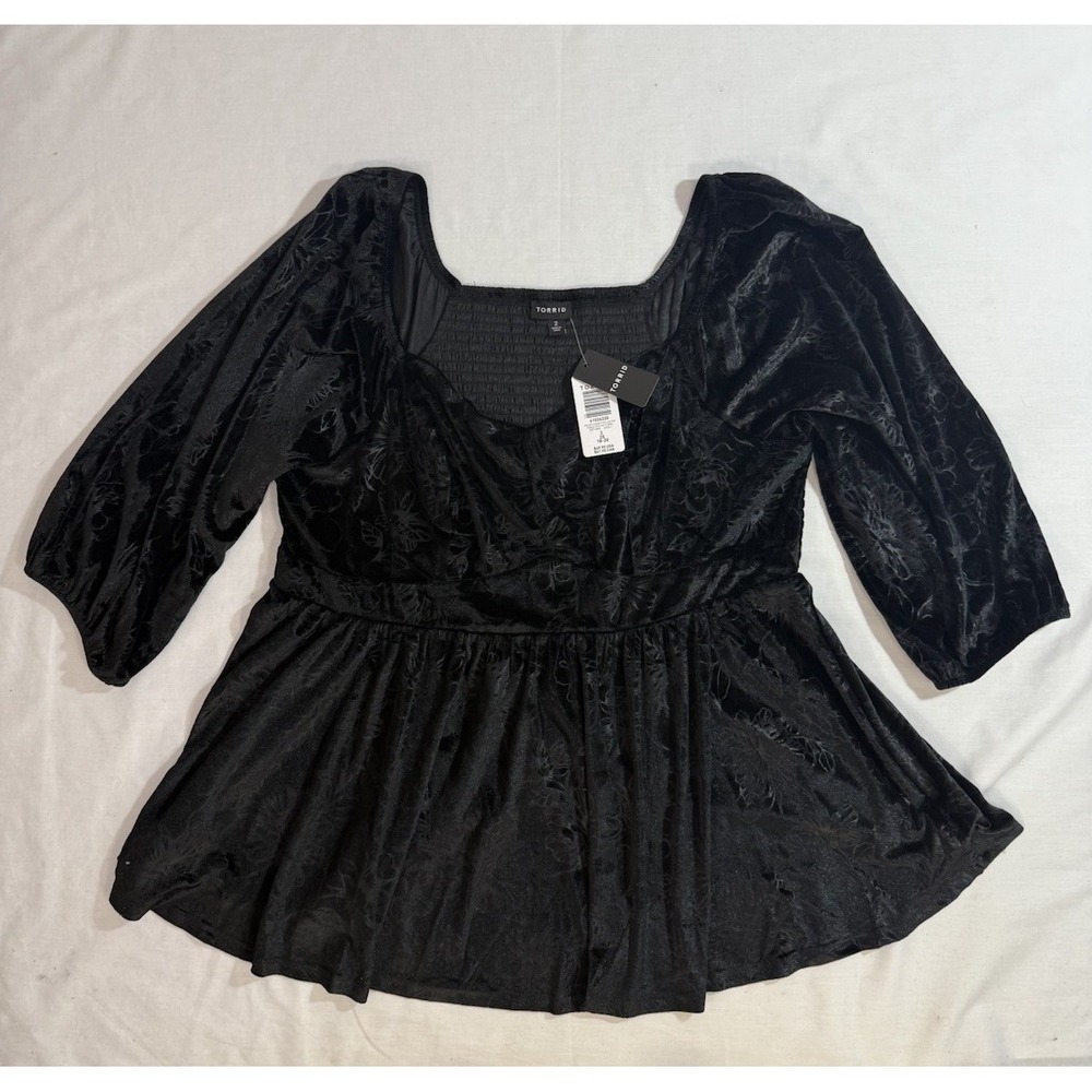 Torrid‎ Blouse Womens Sz 2 Black Velvet Peplum Boho Sweetheart Smocked 18-20 NWT